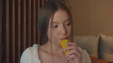 Snapshot of milaice chatting on 03.05.26 Mila online show from 03.05.26