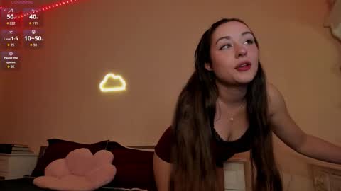 Snapshot of milamaee chatting on 03.23.26 Mila Mae online show from 03.23.26