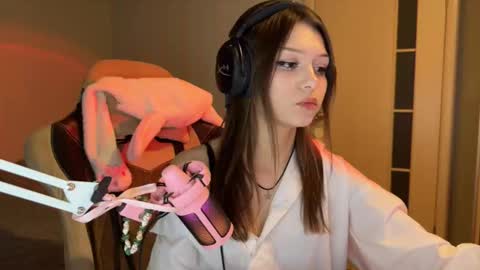 milamiuu online show from 01.12.26