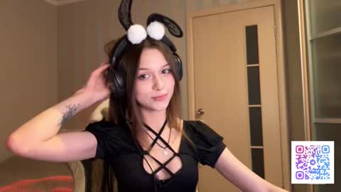 Snapshot of milamiuu chatting on 02.17.26 milamiuu online show from 02.17.26