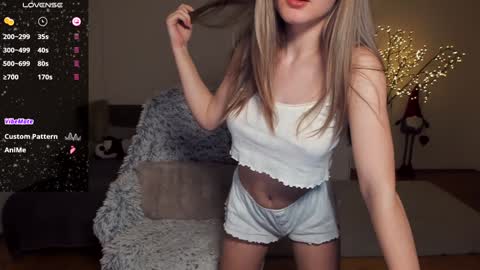 Snapshot of milamurrr_ chatting on 01.09.25 Milana online show from 01.09.25