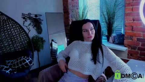 Snapshot of milana_miln chatting on 05.20.26 Milana online show from 05.20.26