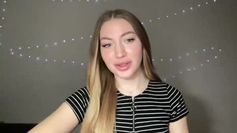 Milana online show from 12.12.24