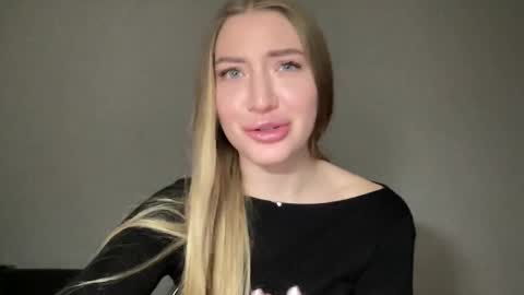 Milana online show from 12.28.24