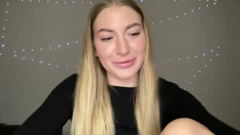 Milana online show from 12.30.24