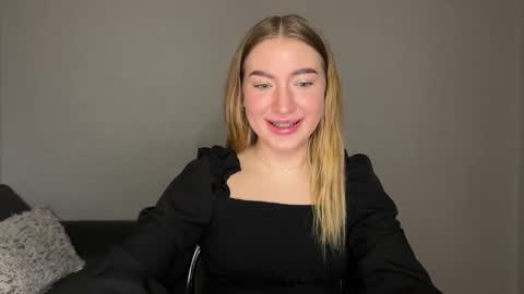 Milana online show from 02.06.25