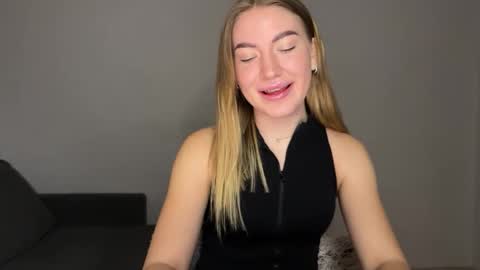 Milana online show from 02.06.25