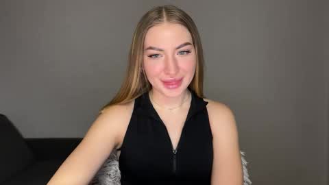 Milana online show from 02.13.25