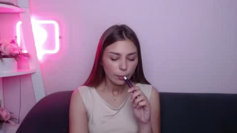 Snapshot of milanaangelas chatting on 06.29.26 milanaangelas online show from 06.29.26