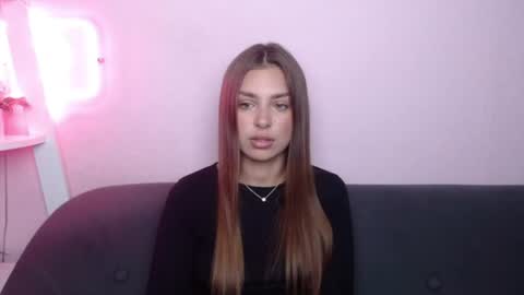 Snapshot of milanaangelas chatting on 07.12.26 milanaangelas online show from 07.12.26