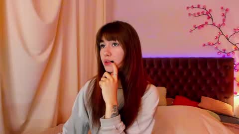 Snapshot of milanahottss chatting on 07.08.26 Milana online show from 07.08.26