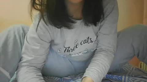 milanako online show from 02.01.25