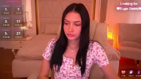 Snapshot of milanamusee chatting on 07.13.26 Milana online show from 07.13.26