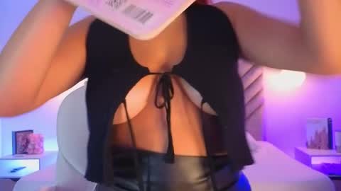 Snapshot of milancorleone chatting on 04.18.26 Milan Corleone online show from 04.18.26