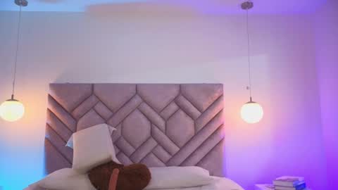 Snapshot of milancorleone chatting on 04.29.26 Milan Corleone online show from 04.29.26