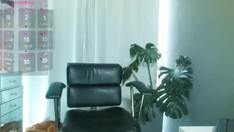 MILAN SANTANA online show from 10.09.25