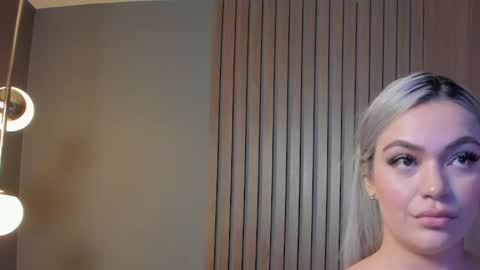 Sexy Mila  online show from 02.27.25