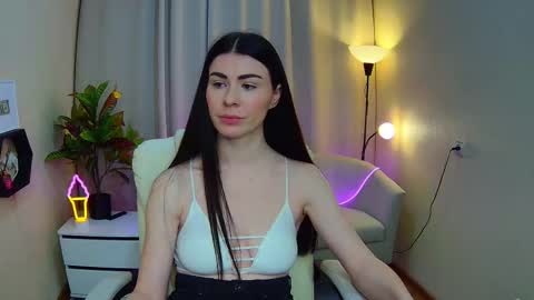 Snapshot of milasecretsss chatting on 03.16.26 milasecretsss online show from 03.16.26