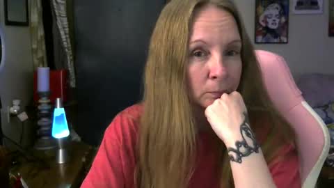 Snapshot of milastoned chatting on 05.18.26 Mila online show from 05.18.26