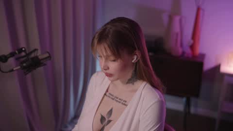 Snapshot of mileeena chatting on 12.08.24 M Telegram mamagotachannel online show from 12.08.24