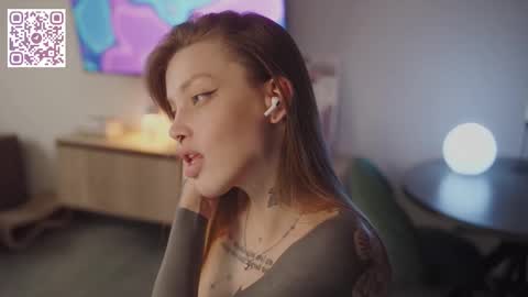 Snapshot of mileeena chatting on 09.14.25 M Telegram mamagotachannel online show from 09.14.25