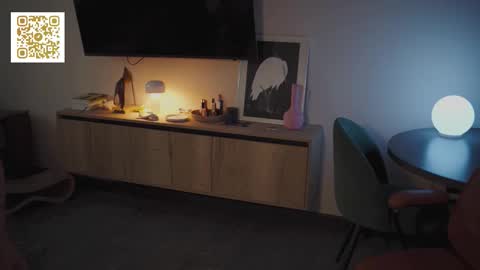 Snapshot of mileeena chatting on 11.08.25 M Telegram mamagotachannel online show from 11.08.25