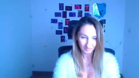 Snapshot of milena_sunny_ chatting on 01.19.26 Milena online show from 01.19.26