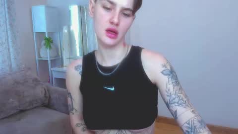 milenakeeks online show from 02.26.26