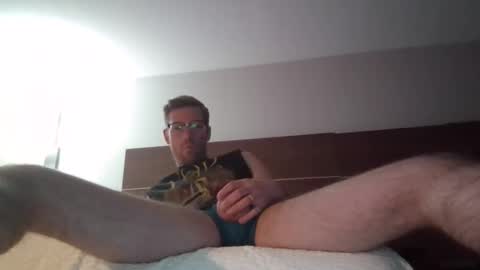 Snapshot of mileshhh chatting on 02.10.26 monstermash666 online show from 02.10.26