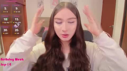 Snapshot of miley_baker chatting on 09.12.25 Miley online show from 09.12.25