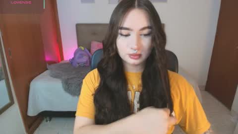 Miley online show from 04.10.26