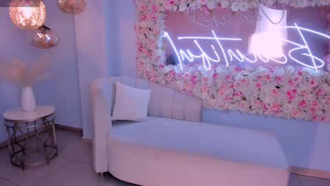 Snapshot of mileycruz_ chatting on 12.07.24 Miley Cruz IG miley model23 online show from 12.07.24