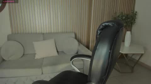 Snapshot of mileycruz_ chatting on 02.20.25 Miley Cruz IG miley model23 online show from 02.20.25