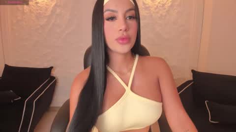 Miley Cruz  IG miley model23 online show from 03.03.26