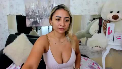 Antonella online show from 03.24.26