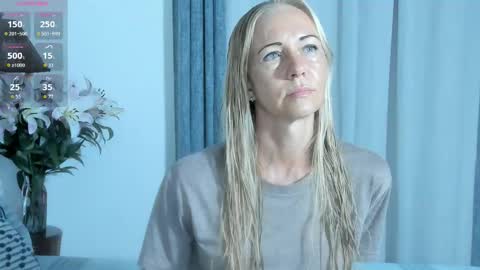 Christine online show from 06.10.26