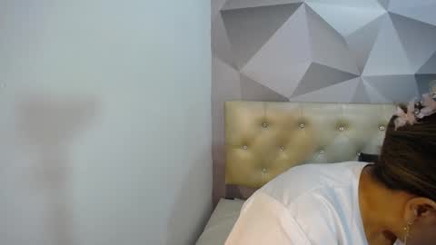 milf_hugeboobs online show from 11.23.25