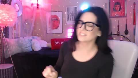 Milf Lacey online show from 02.17.25