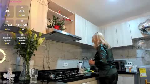 ASHLEY online show from 01.22.25