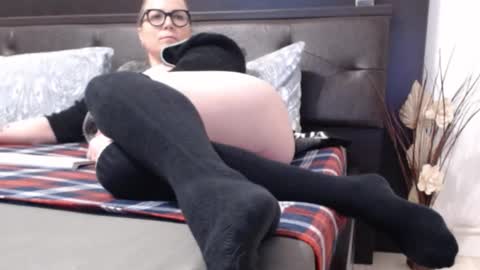 Snapshot of milfbiglips38 chatting on 01.16.25 milfa online show from 01.16.25