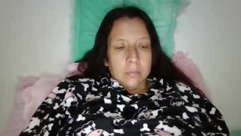 Snapshot of milfevha chatting on 02.15.25 milfevha online show from 02.15.25