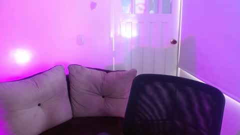 Snapshot of milfrosalie chatting on 02.13.26 Rosalie online show from 02.13.26