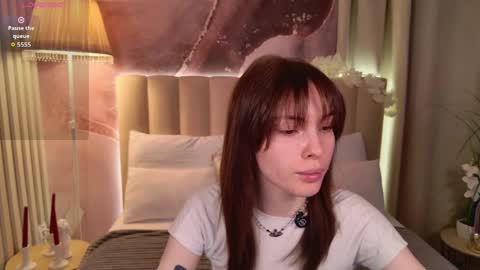 Snapshot of mili_joy chatting on 05.18.26 Mili Jay online show from 05.18.26