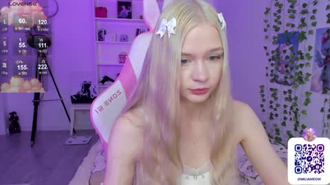 Snapshot of miliameow chatting on 12.05.24 Milia online show from 12.05.24