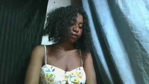 Snapshot of milinasy chatting on 02.19.26 milinasy online show from 02.19.26