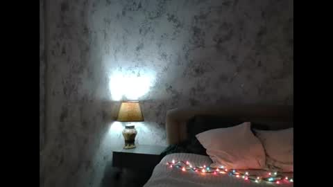 milissasii online show from 02.18.25