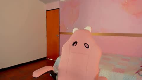 S O F I A online show from 10.11.25