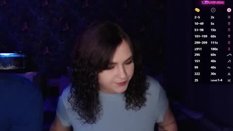 Snapshot of milk_slice chatting on 11.26.25 Stella and Neo online show from 11.26.25