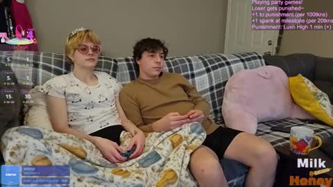 MilkandHoney online show from 12.14.25