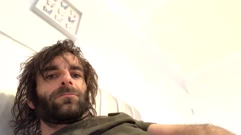 Snapshot of milkofmushroom chatting on 03.28.26 milkofmushroom online show from 03.28.26